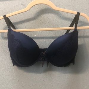 Victoria’s Secret push up bra